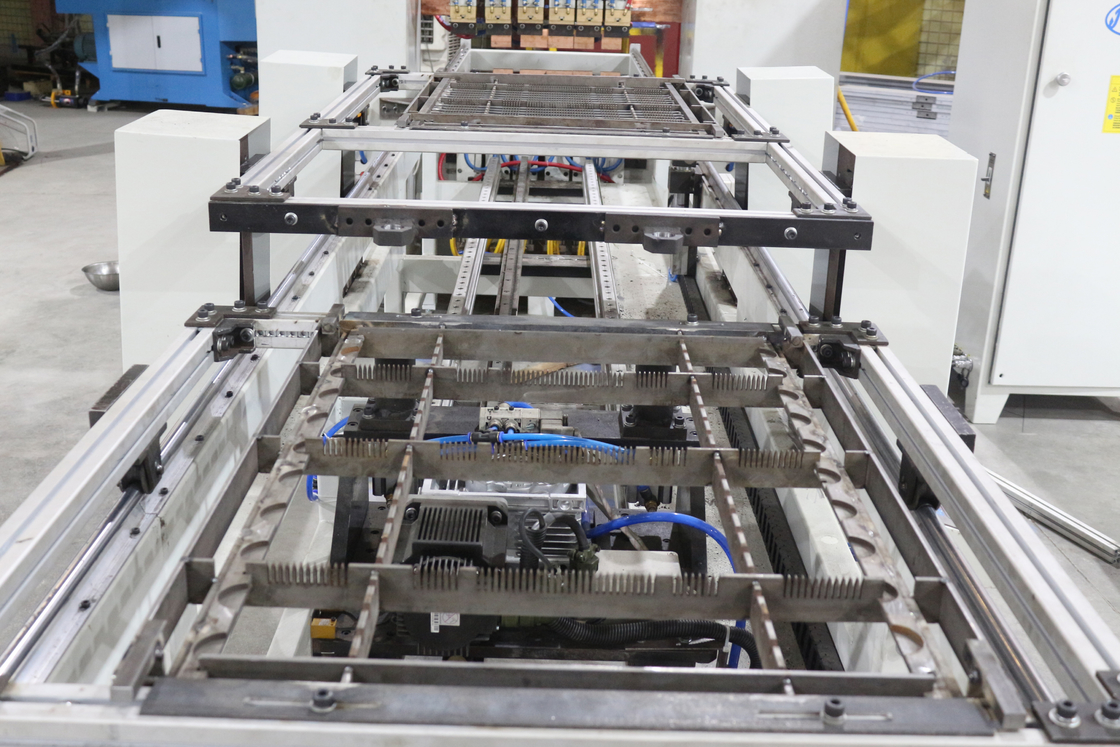 Hwashi Otomatis Multi Point Refrigerating Condenser Wire Mesh Spot Welding Machine Low Carbon Steel Wire Mesh Welding