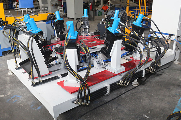 Pabrik Hwashi IBC grid,IBC Cage Frame lini produksi, lBC Cage Frame lubang pembuatan dan mesin tusukan