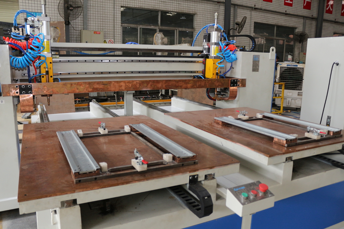 Hwashi Security Stainless Sheet Door Door Multi-Point Otomatis Tipe Seluler Mesin pengelasan spot, las logam lembaran